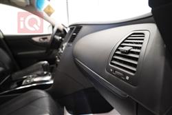 انفنتي QX70